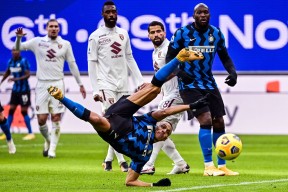 九游账号登录刚刚！罗马强势反弹备战欧篮联深圳男篮集结日造点机会，风云突变国际米兰加时末段再遭质疑的简单介绍